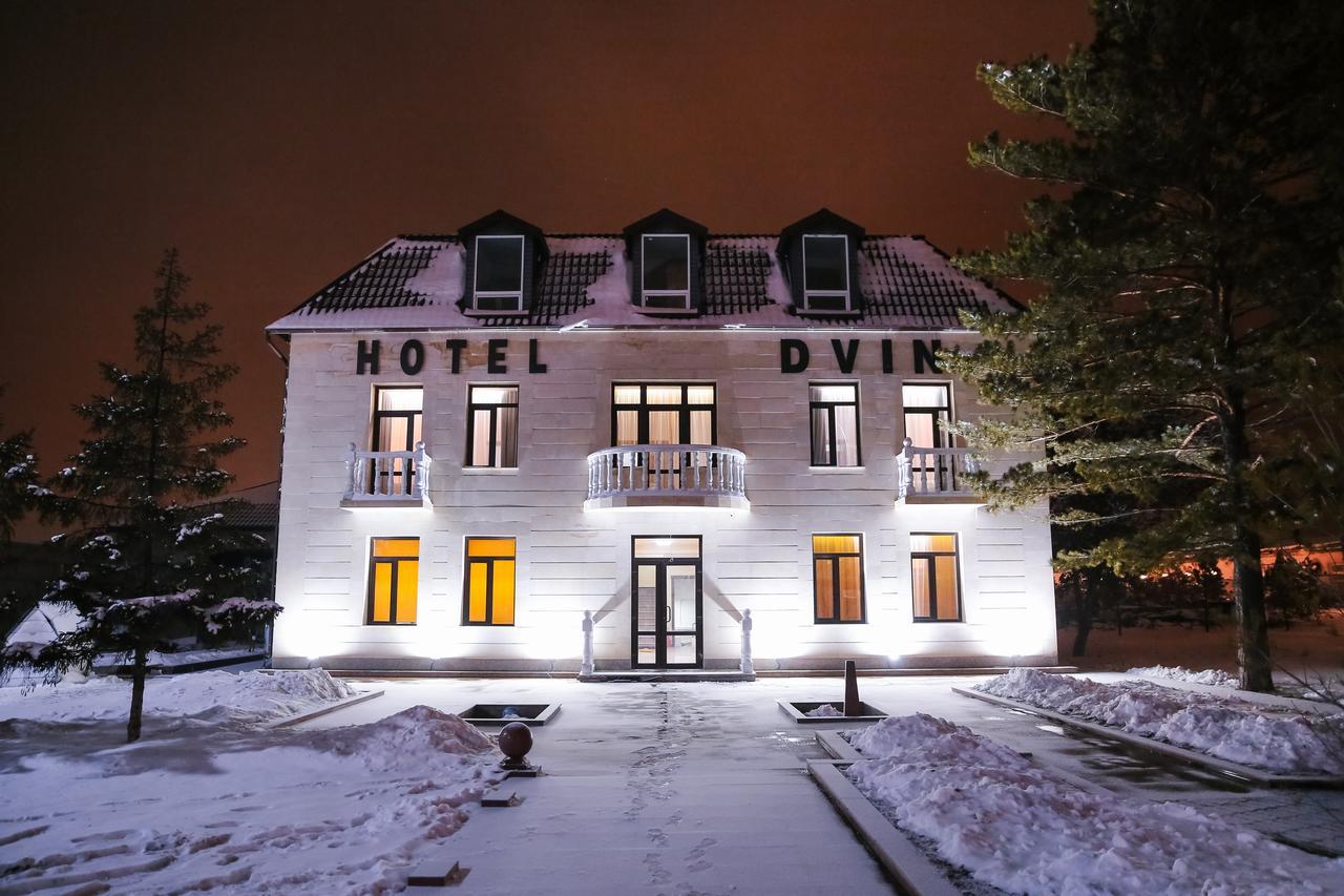 Dvin Hotel Pavlodar Eksteriør billede